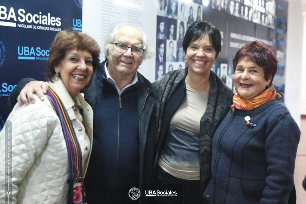 CHARLA DOLAR (13)