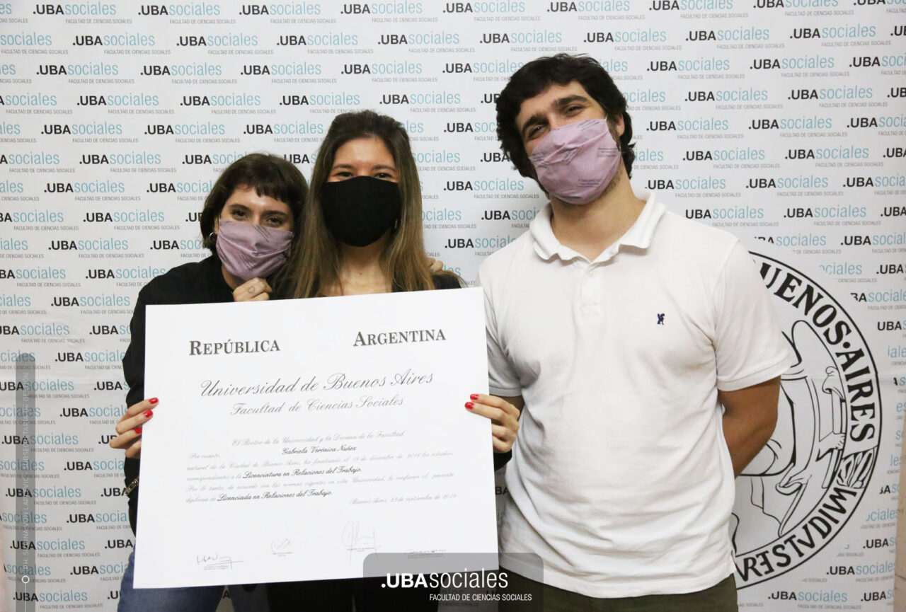 210422.entrega diploms54 210422.entrega diploms54